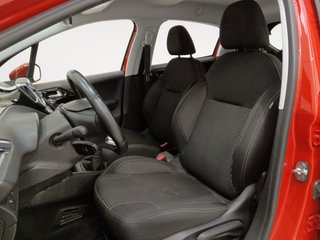 Peugeot 208 BlueHDi 100 Tech Edition 73 kW (99 CV)