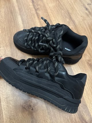 Zapatillas Bershka Negras Talla 44