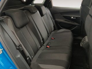 Peugeot 3008 PureTech 130 S&S Active Pack 96 kW (130 CV)
