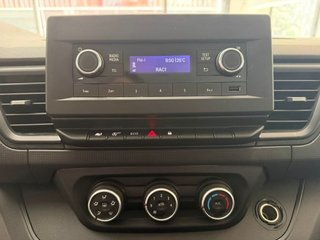 Nissan Primastar Furgon 29 L2H1 2.0 DCI 110cv  - GARANTIA MECANICA