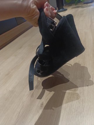 Sandalias de cuña negras Pimkie talla 36