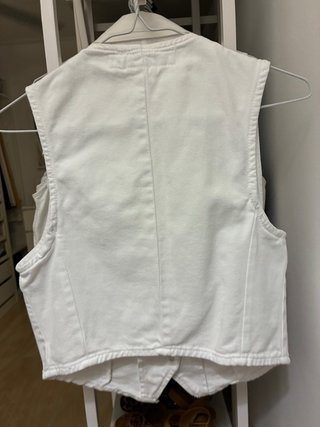 Chaleco vaquero blanco Zara
