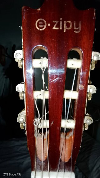 Guitarra Clásica Ozipy