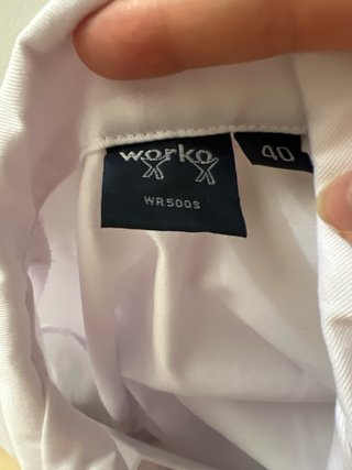 Bata blanca de laboratorio