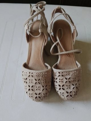 Alpargatas Beige con Lazos