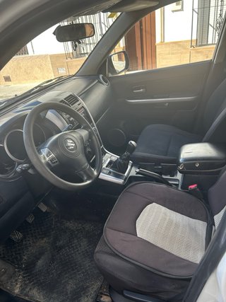 Suzuki Grand Vitara 2010