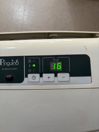 Aire Acondicionado Portátil DeLonghi Gris