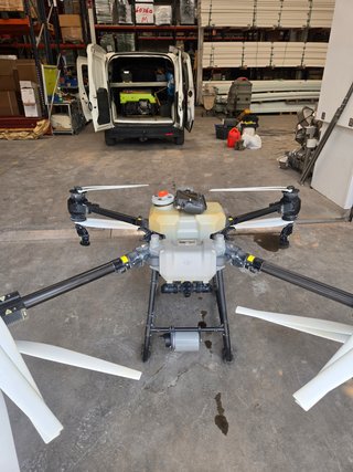 Opel Combo + DJI Agras T50 Pack Profesional