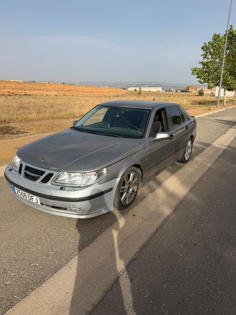 Saab 9-5 2005 - foto 1