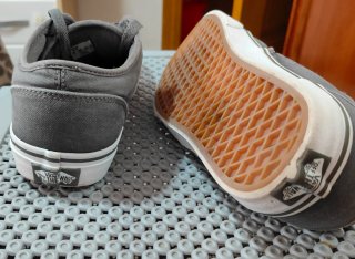 Zapatillas Vans Hombre Talla 38.5 Gris