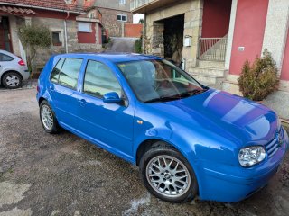Volkswagen Golf 2000