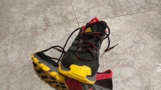 Zapatillas Adidas Hombre Negras y Rojas