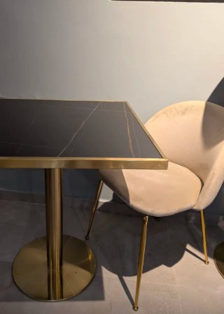 Sillón terciopelo beige