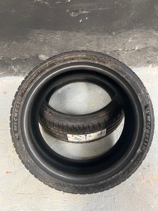 2 Neumáticos Michelin Pilot Sport 5 225/40/18 92Y