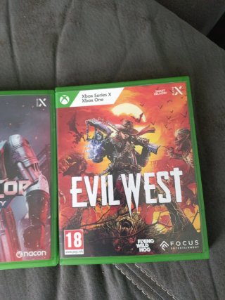 Pack 3 Juegos Xbox: RE4, RoboCop, Evil West