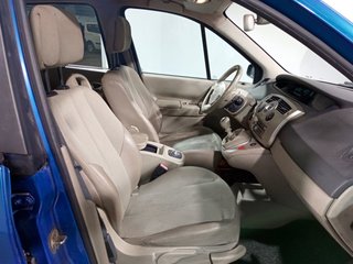 Renault Scenic 1.9 dCi Expression 96 kW (130 CV)