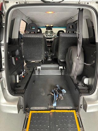 Mercedes-Benz Vaneo ADAPTADO PMR