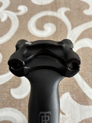 Tija Ritchey Negra