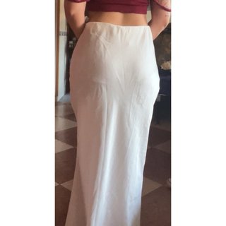Falda larga blanca