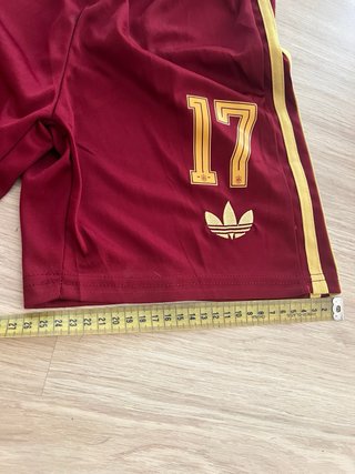 Pantalón corto España Adidas Talla 26