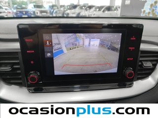 Kia Ceed 1.6 MHEV iMT Drive 100 kW (136 CV)