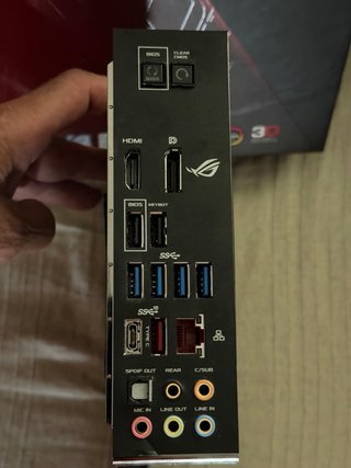 Intel i7 8700k + Placa ASUS maximus x hero +32gb