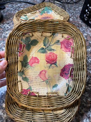 Set platos mimbre flores vintage