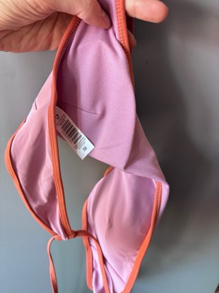 Bikini rosa y rojo