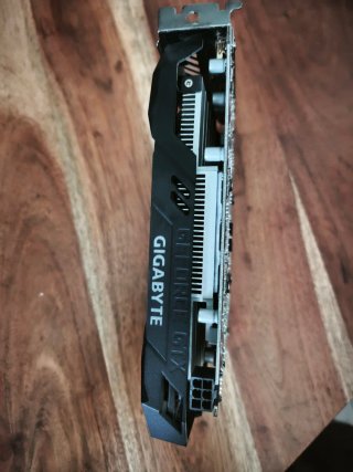 Gigabyte GeForce GTX 1650 Tarjeta Gráfica