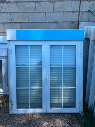 2 Ventanas Aluminio Abatible con Barrotillo
