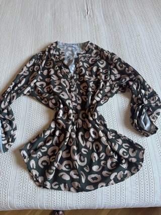 Camisa estampada leopardo