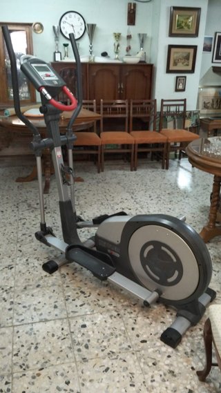 Bicicleta Elíptica Gimnasio.Marca Kettler.Perfecta