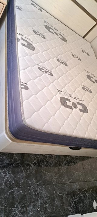 Cama canapé con colchón