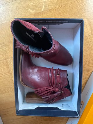 Botines Gloria Ortiz granates talla 37