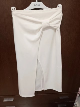 Falda Lefties blanca talla única