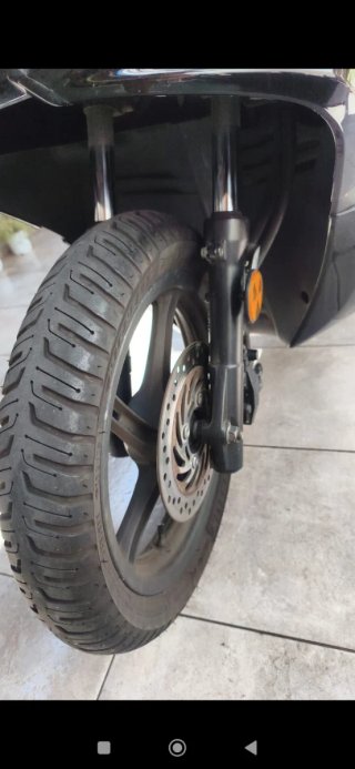 Honda PCX 125cc Maxi Scooter Negra