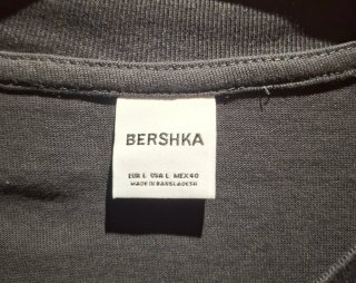 Bershka Camiseta Básica Negra ver defecto foto 5