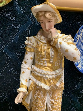 Figuras biscuit SITZENDORF S.XIX