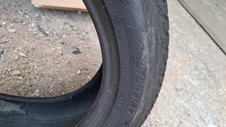 2 neumáticos 225/50/17 98V