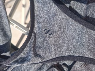 Camiseta deportiva gris H&M talla L