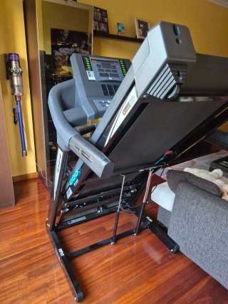 Cinta de correr con pantalla digital