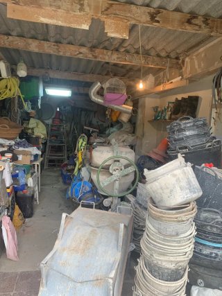 Herramientas de construcción metálicas