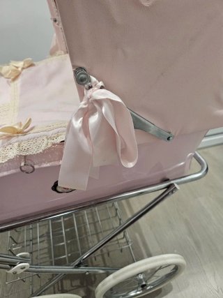 Carrito Muñeca Rosa Buen Estado