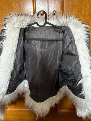 Abrigo plumas con pelo y capucha talla s