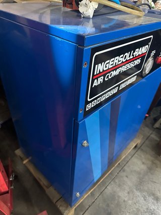 Compresor Ingersoll-Rand Compact ES200