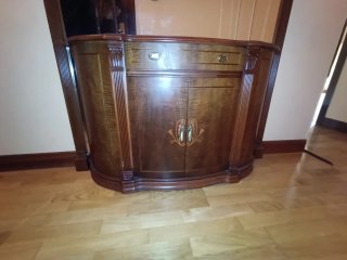 Mueble de entrada con espejo