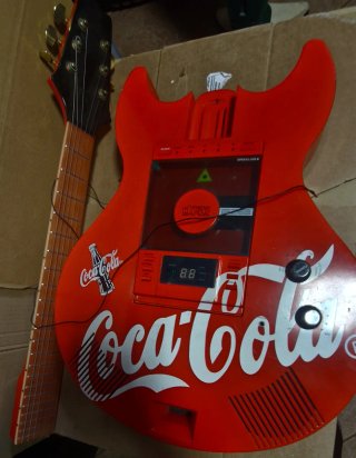 Chitarra Coca Cola Pubblicitaria Non Testata
