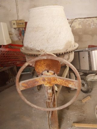 Hormigonera 60L