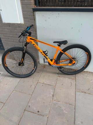 Bicicleta Giant Talon Naranja