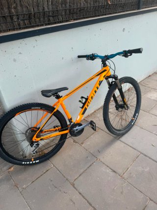 Bicicleta Giant Talon Naranja